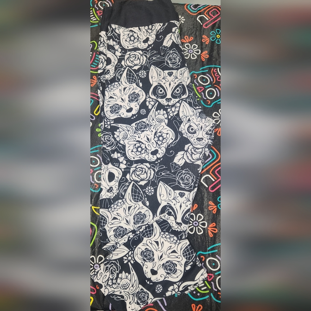 Black and white sugar skull cats